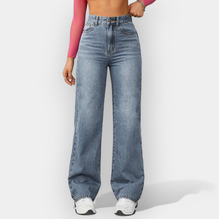 Straight Fit Jeans