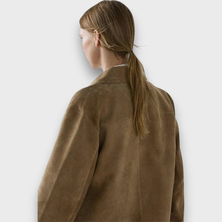 Naomi – Elegant suede jacket with a classic cut