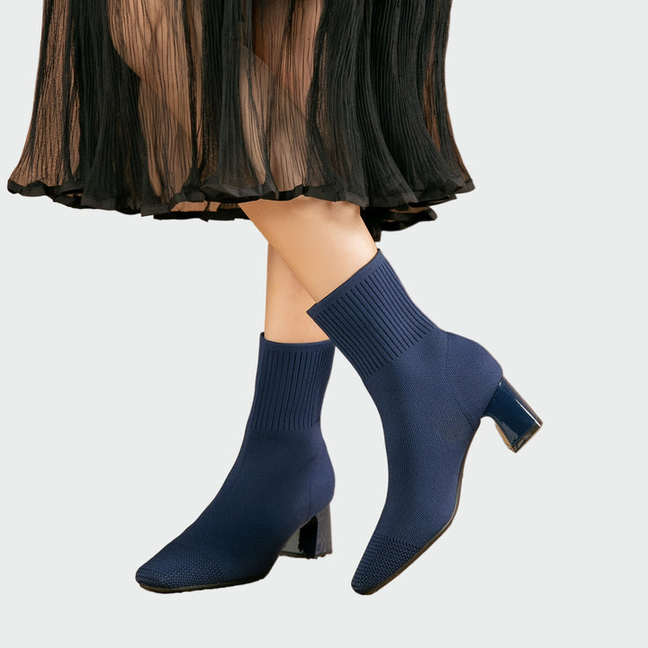 Knitted orthopedic boots