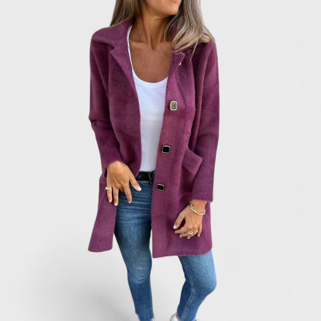 Marce - Elegant and Sturdy Coat