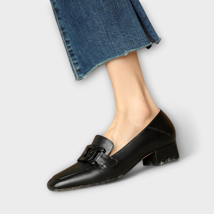 Monika - Comfortable Slipper