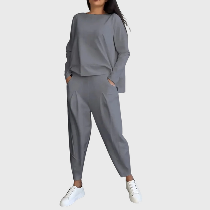 Comfortable Folded Set