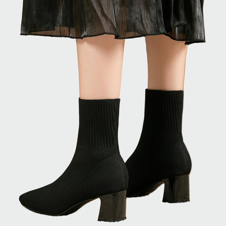 Knitted orthopedic boots