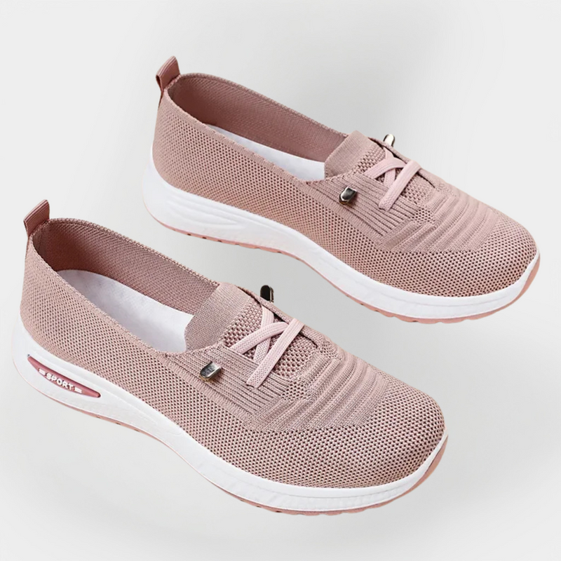 Sports Shoes with Light Weave and Flexible Sole