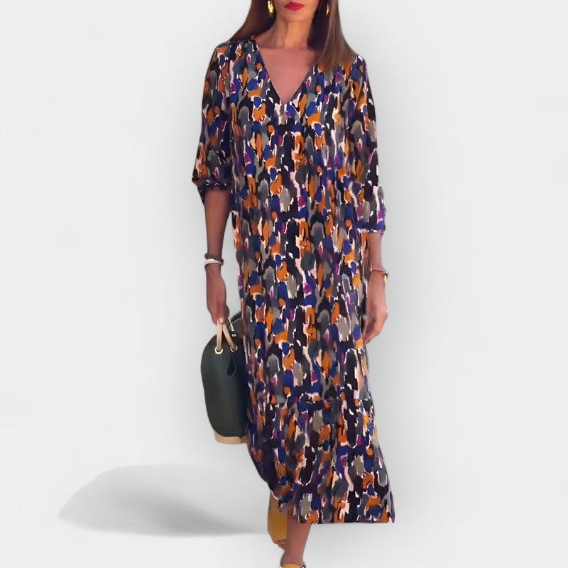 Dress with V-Neck and Retro Design