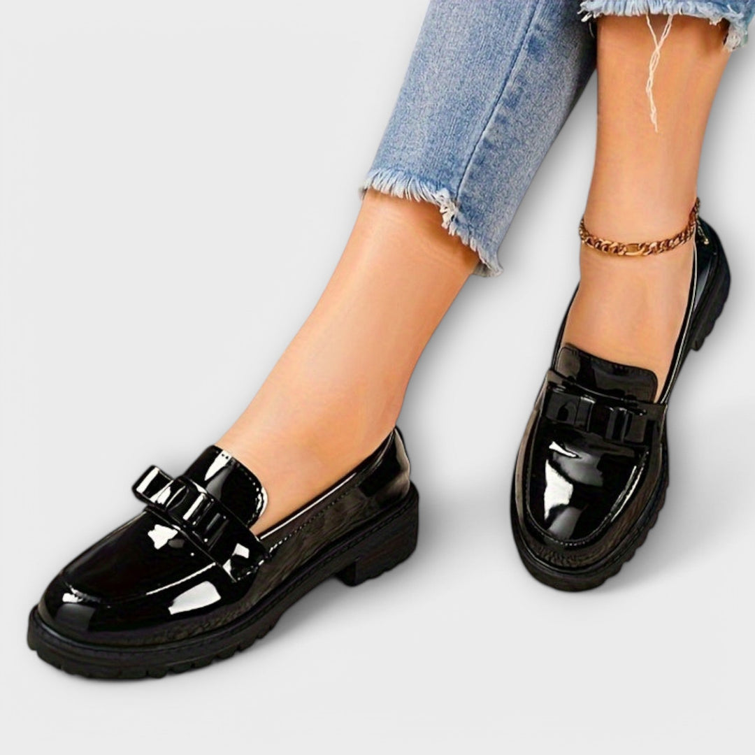 Give Style Leather Moccasins with Bow