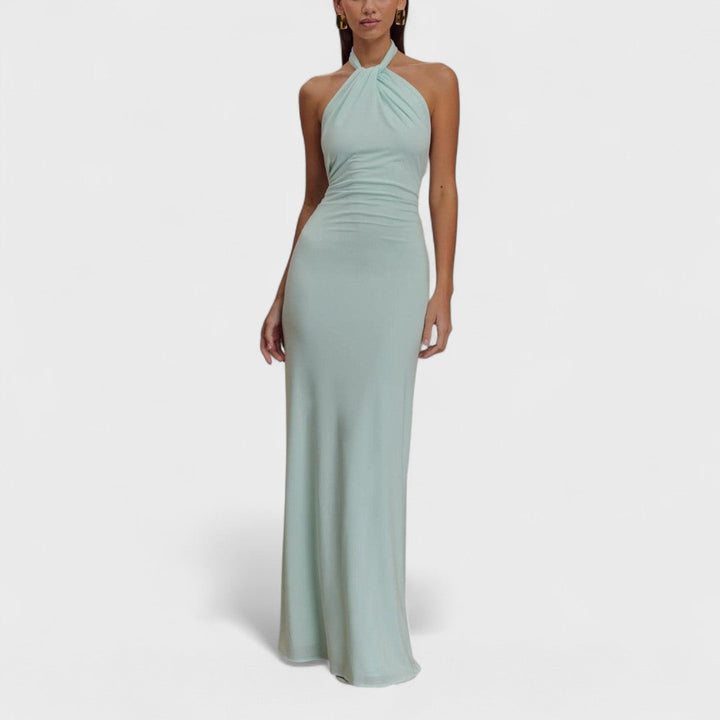 Klara – Curvy silk dress with halter neck