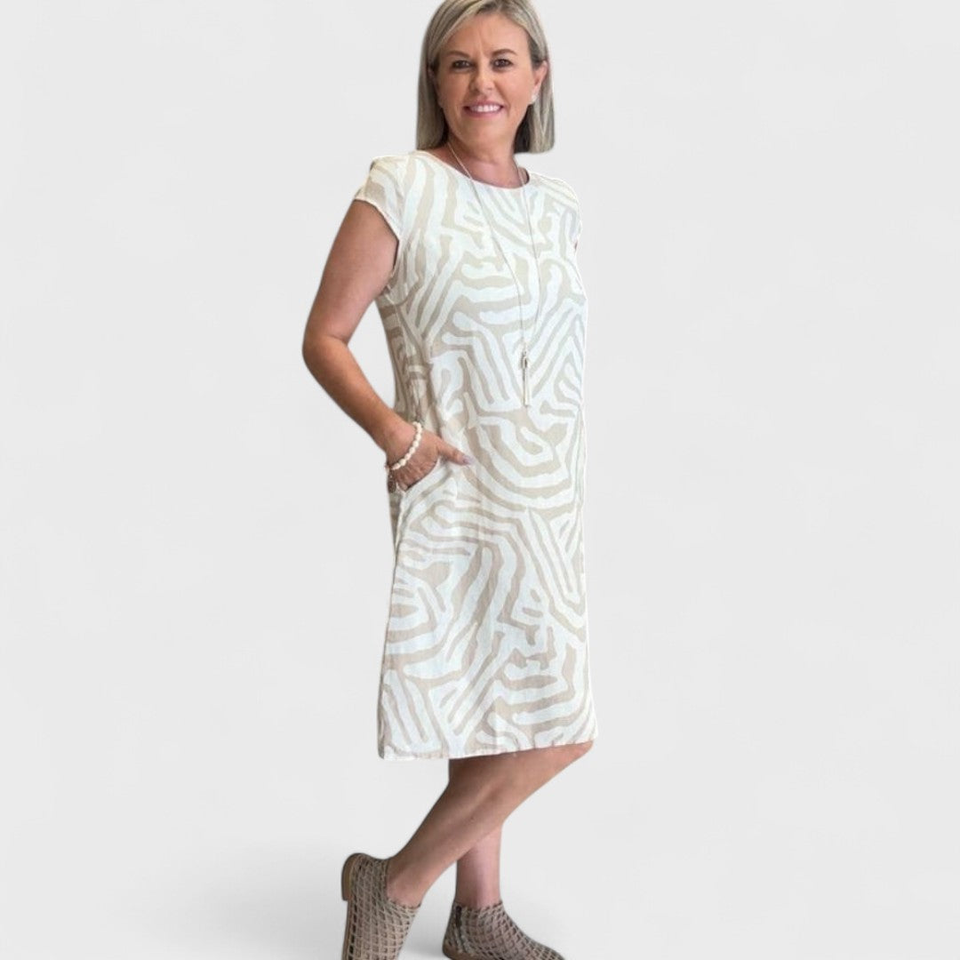 Nelia - Summer dress with beautiful print
