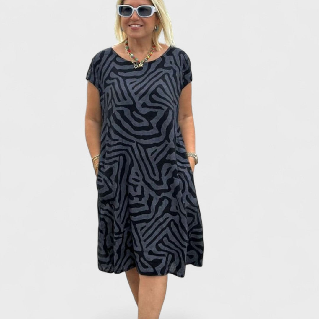 Nelia - Summer dress with beautiful print