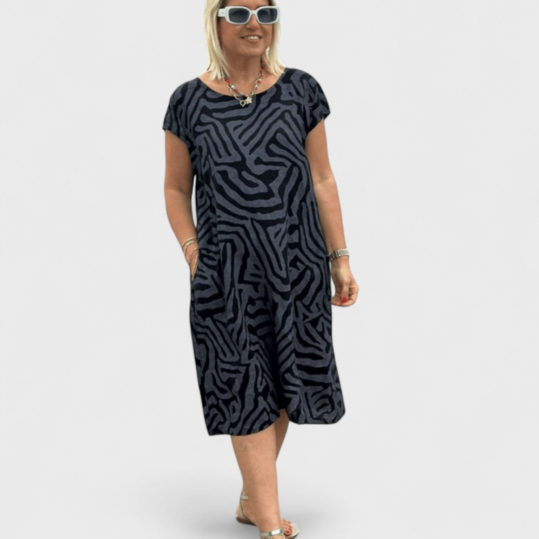 Nelia - Summer dress with beautiful print