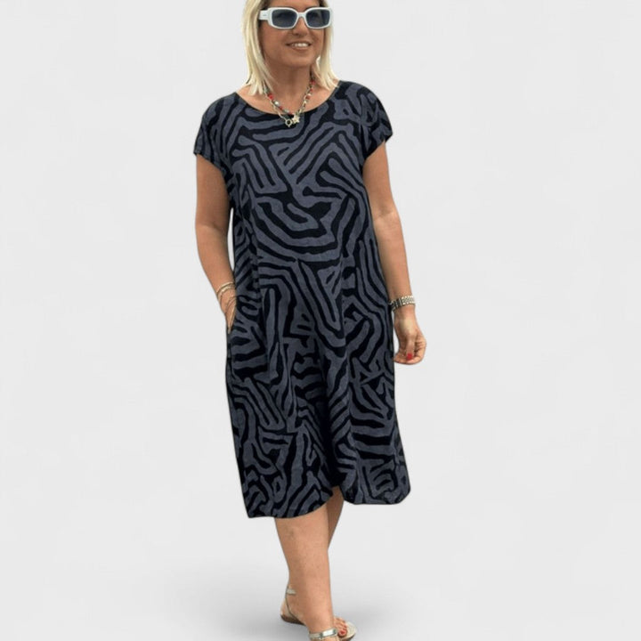 Nelia - Summer dress with beautiful print