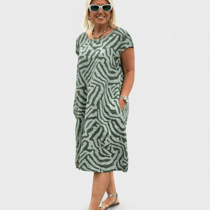Nelia - Summer dress with beautiful print