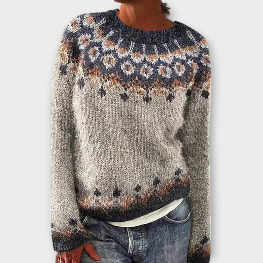 Devyn - Casual and Cozy Pullover