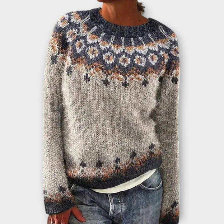 Devyn - Casual and Cozy Pullover