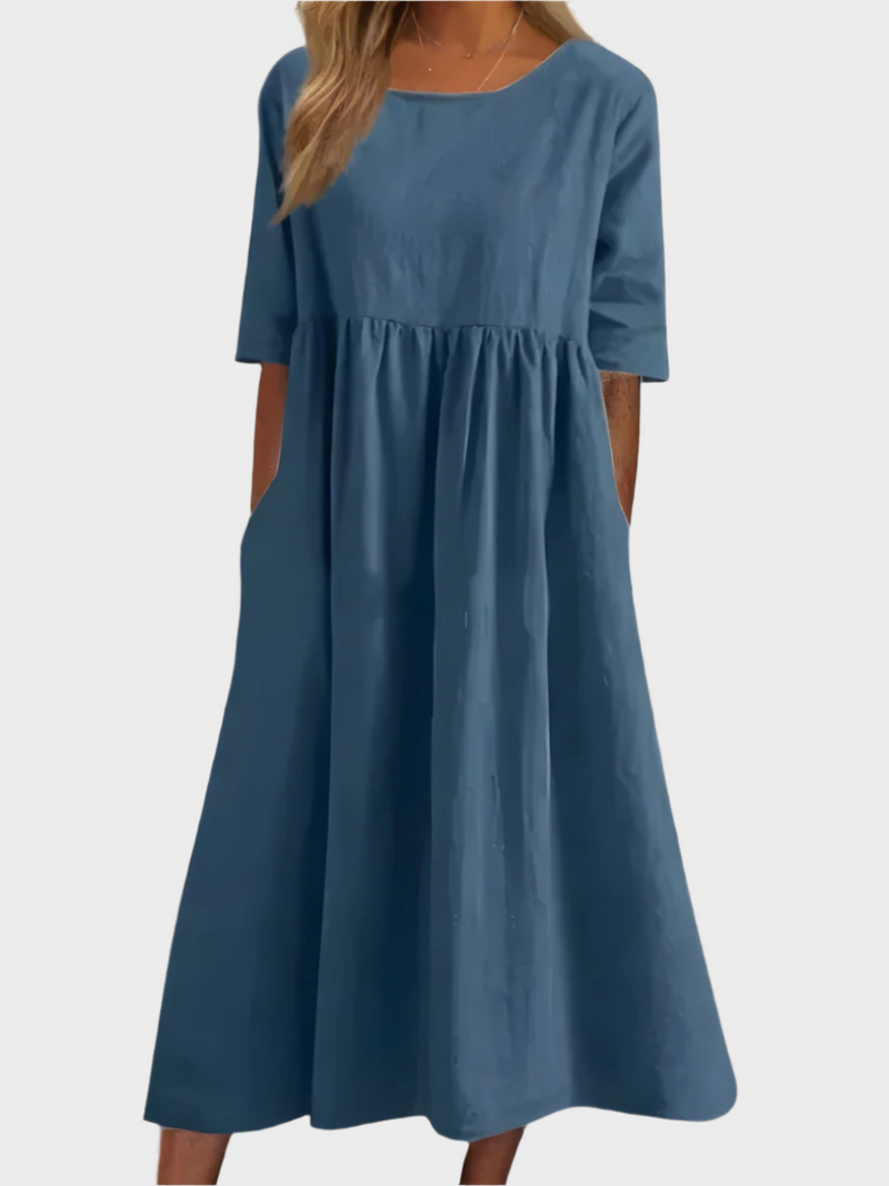Lined Dress with Short Sleeves and Airy Silhouette