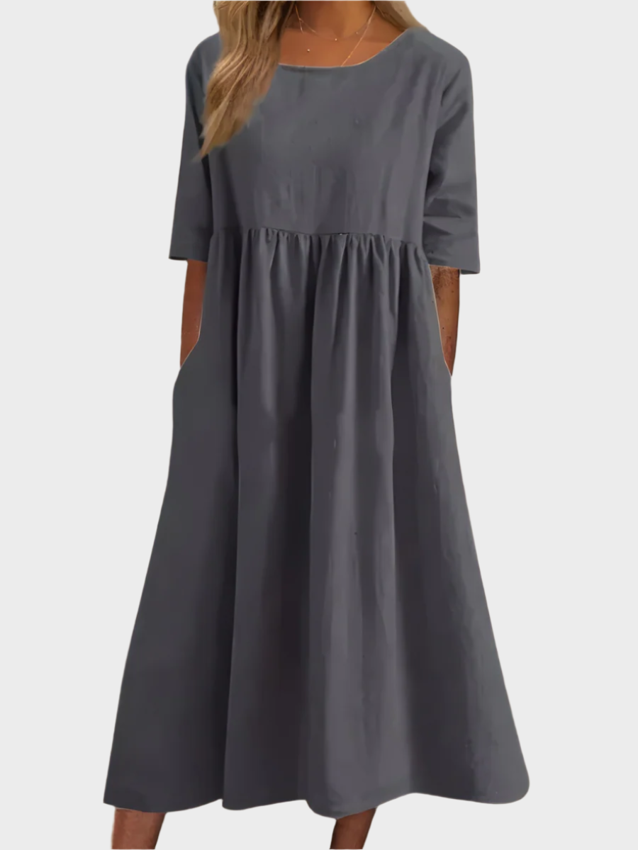 Lined Dress with Short Sleeves and Airy Silhouette