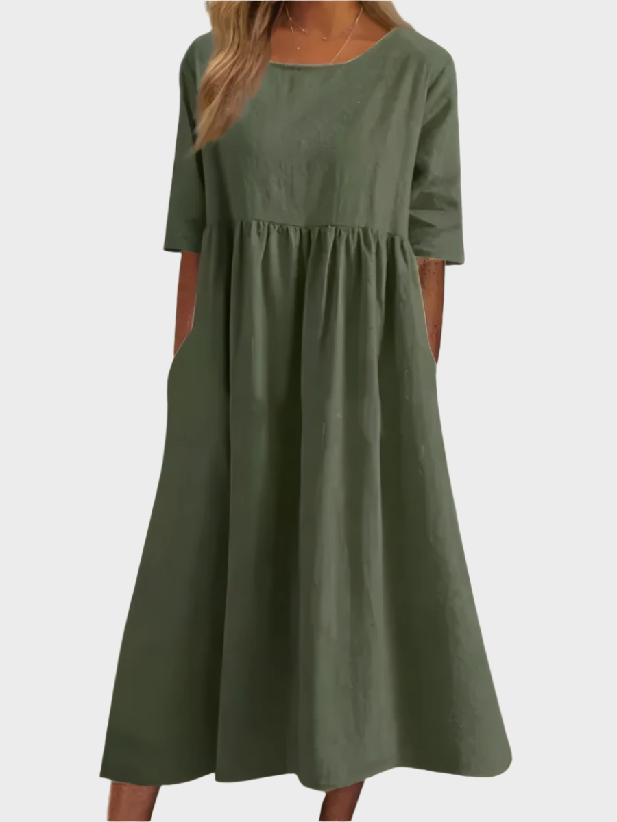 Lined Dress with Short Sleeves and Airy Silhouette