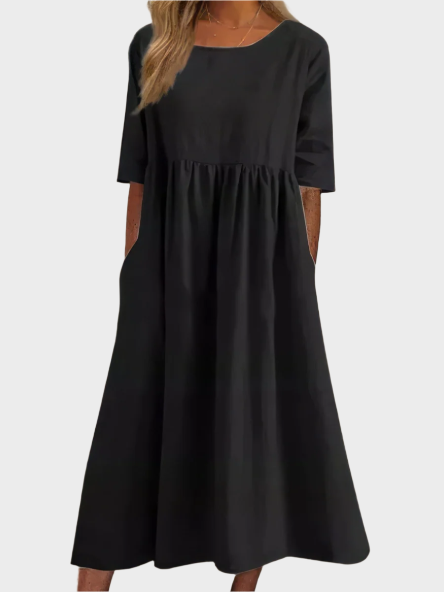 Lined Dress with Short Sleeves and Airy Silhouette