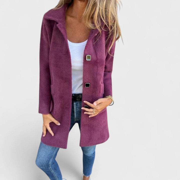 Marce - Elegant and Sturdy Coat