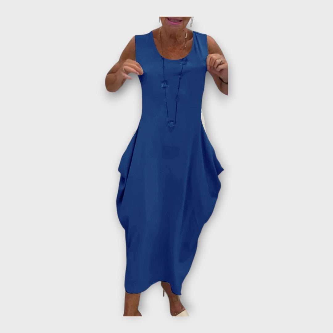Let dress with modern silhouette and pockets