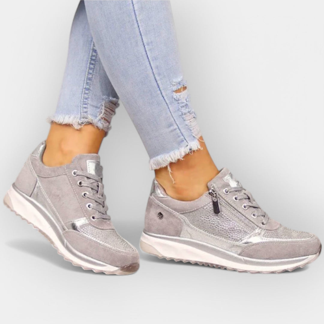 Anatomical Sneakers with Zipper