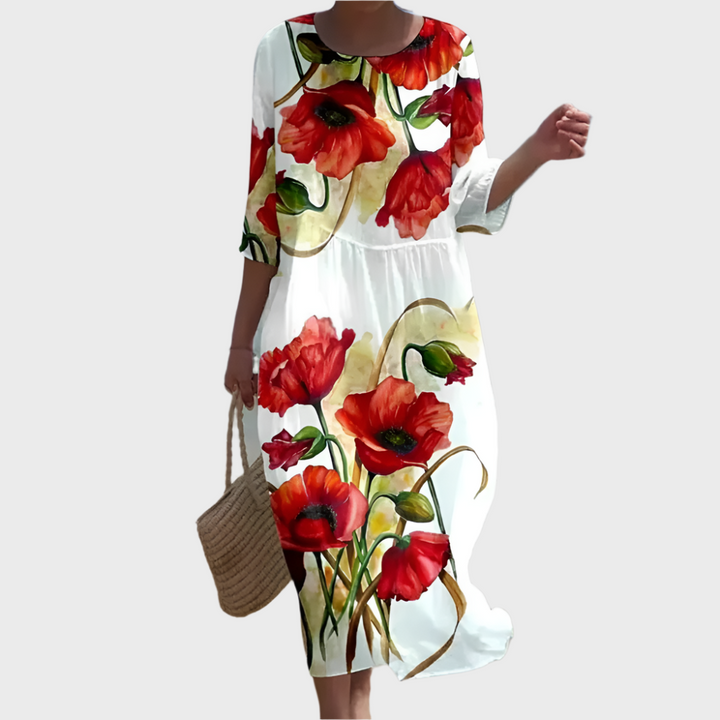 Airy dress with coverage