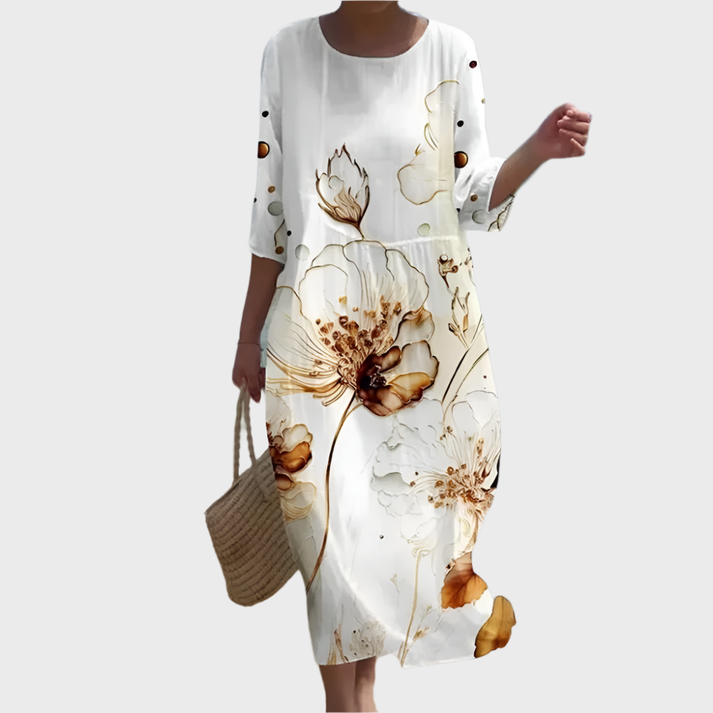 Airy dress with coverage