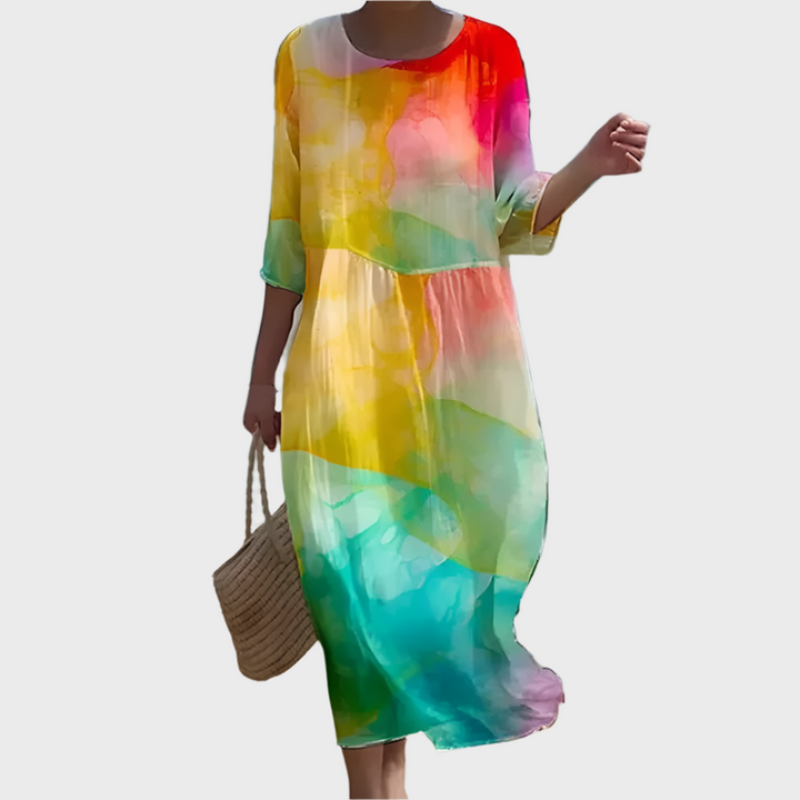 Airy dress with coverage