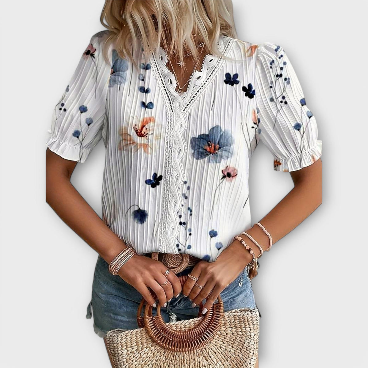 Emily - Fashion Blouse with V-Neck
