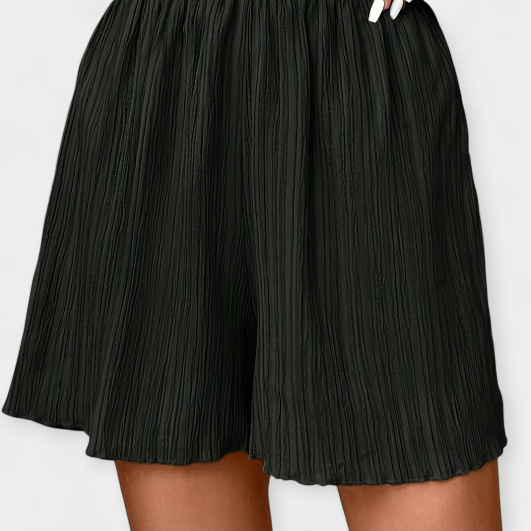 Stylish Shorts with Pleats