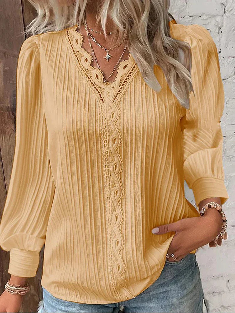 Alison – Striped Sweater with Collar