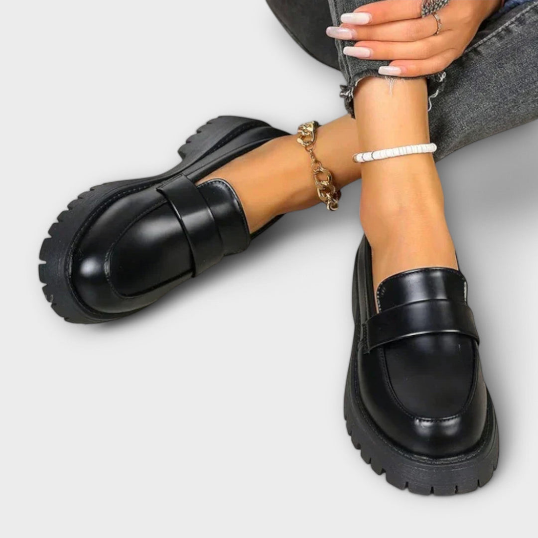 Ladies' Moccasins with Orthopedic Design and Satin Heels