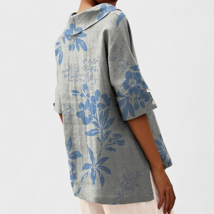 Andrea - Elegant V-neck Top