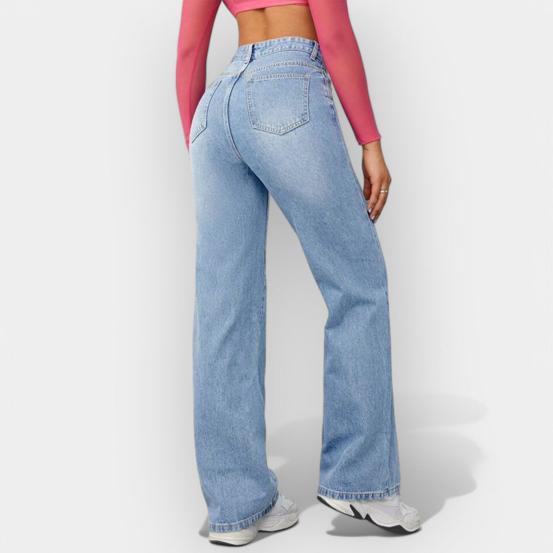 Straight Fit Jeans