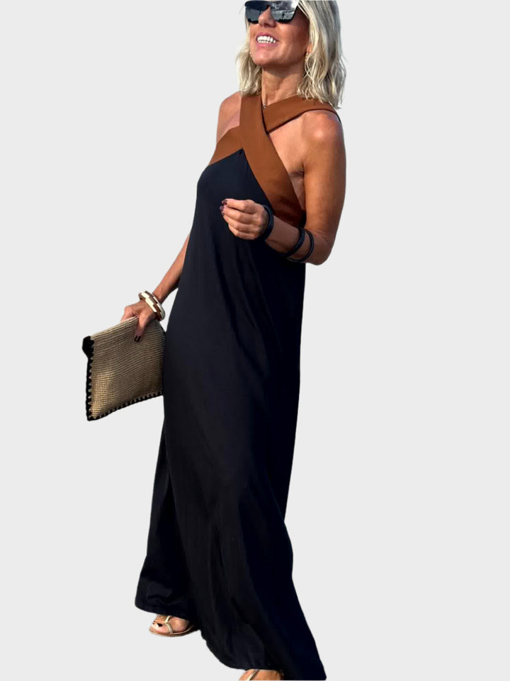 Elegant Dress with Open Back and Modern Crossed Neck