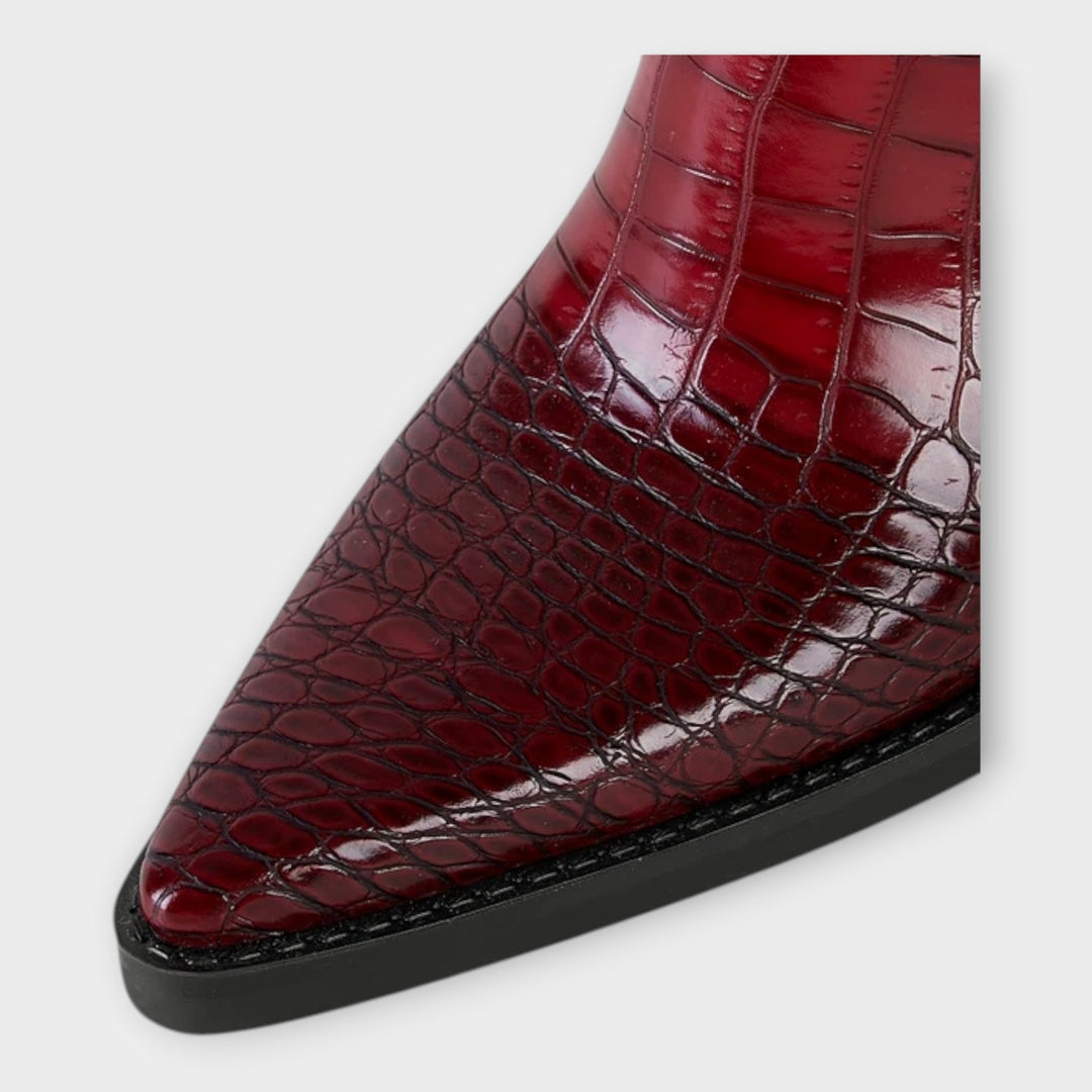 Boots with Crocodile Pattern and Elegant Heel