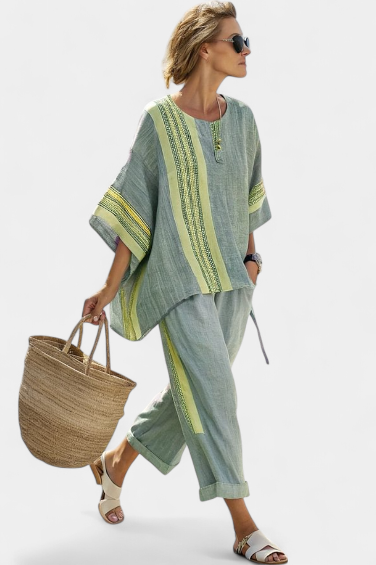 Set of linen bamboo with enchanting lavender and yellow striped details