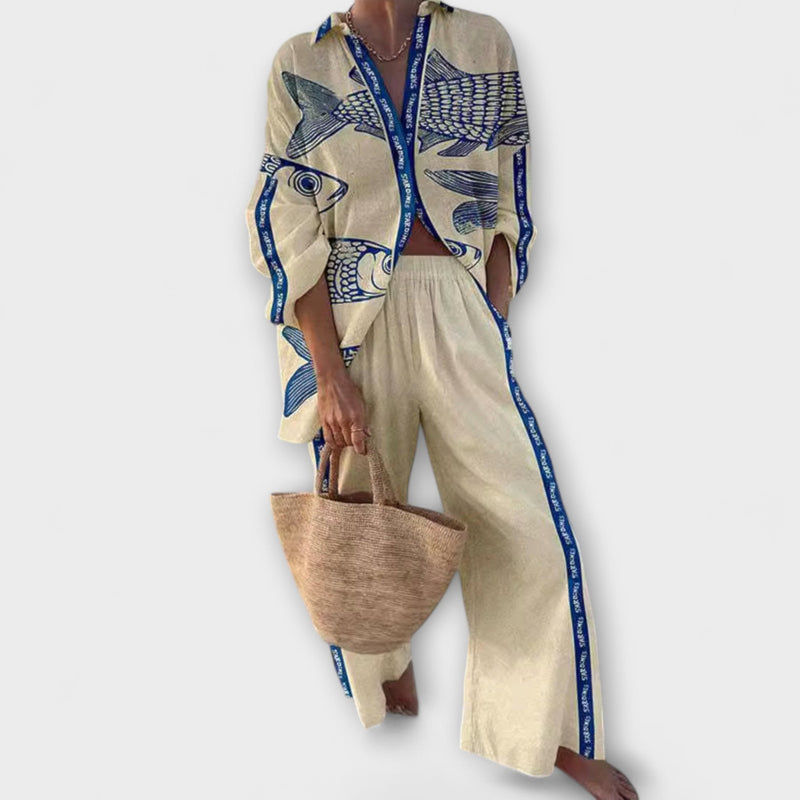 Yazette – Relaxed Look with Fish Pattern