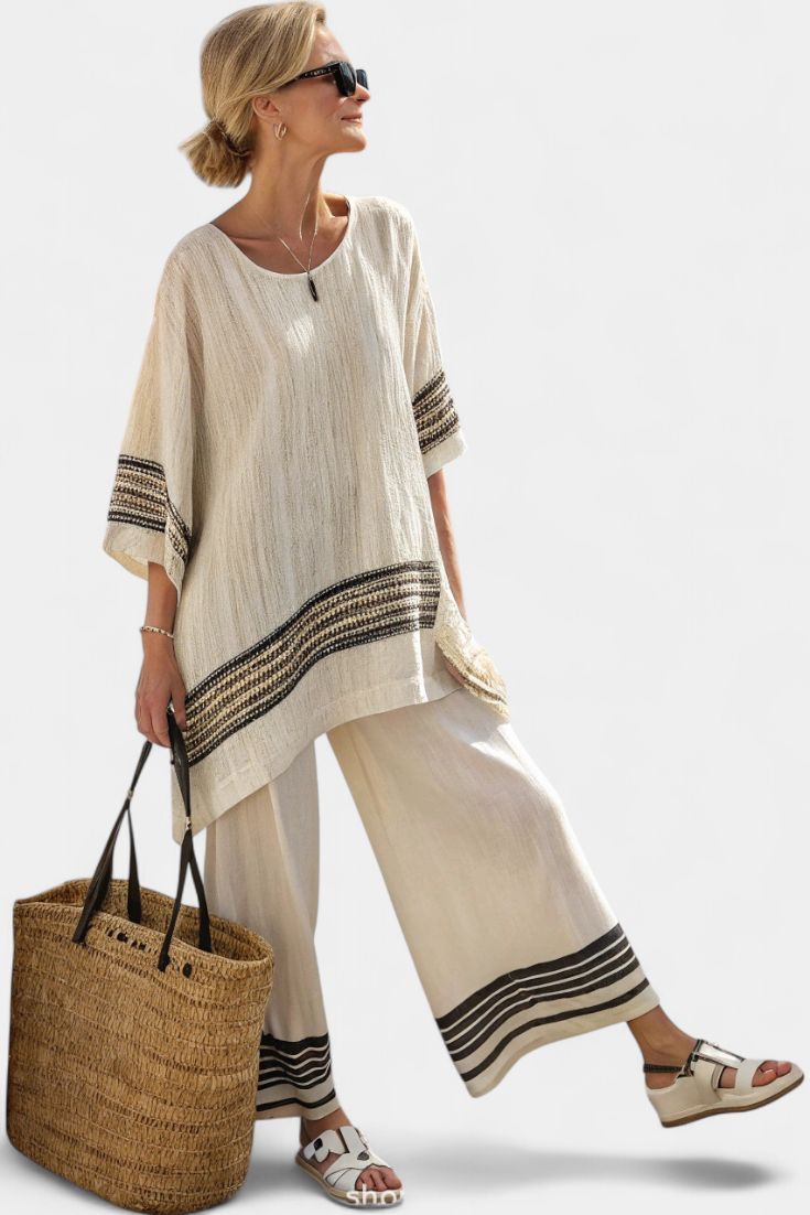 Mediterranean Daisy bamboo linen set with elegant red and green stripes