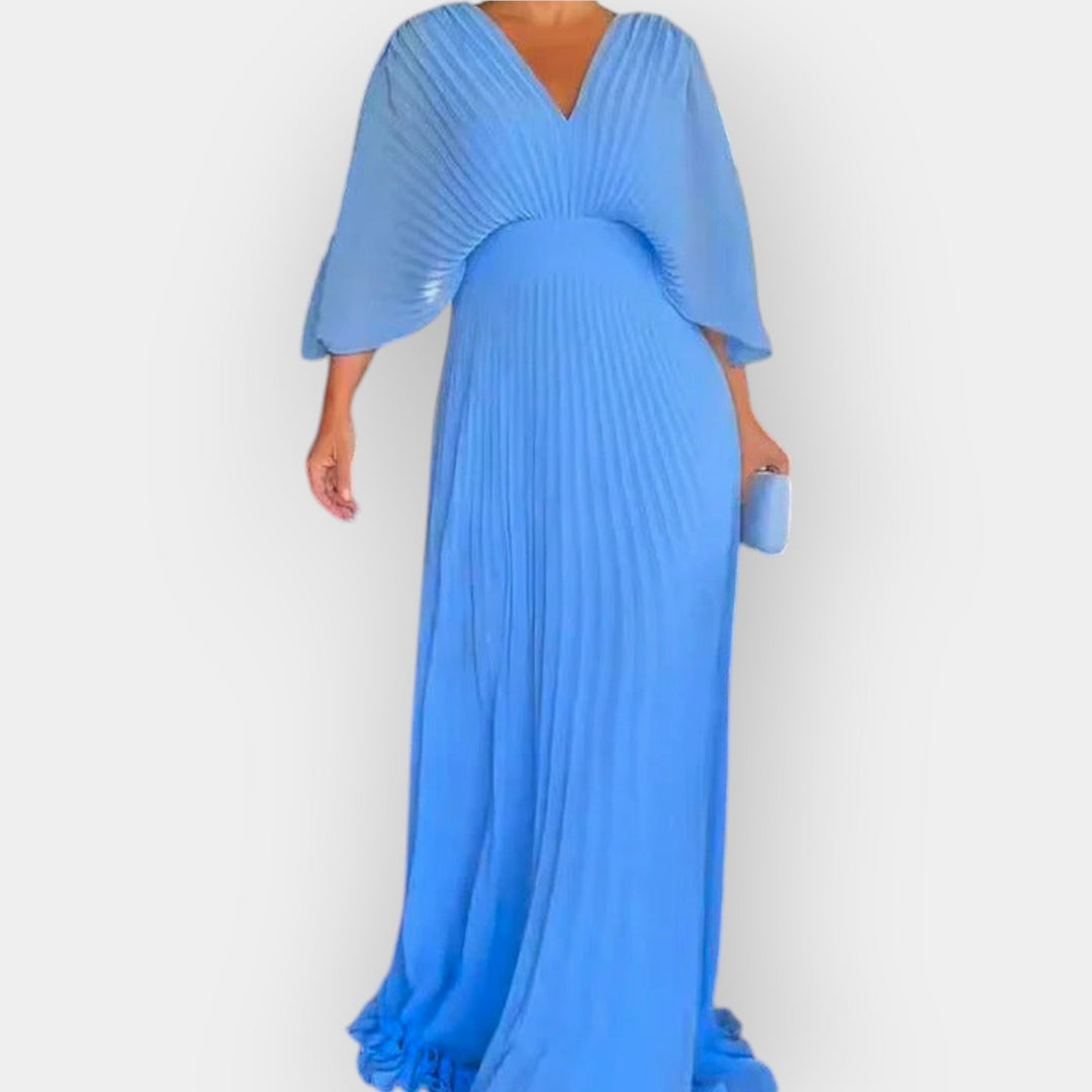 Elegant Pleated Dress with Stiletto Silhouette