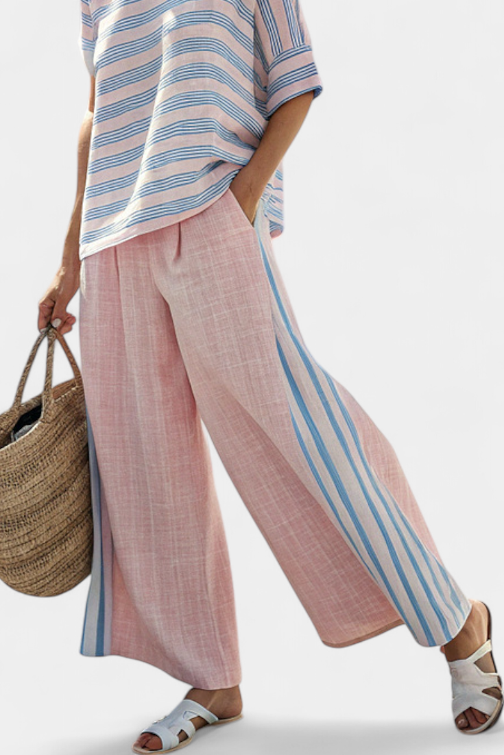 Set of Lined Bamboo Daisy Mediterranean in Soft Pink with Elegant Blue Stripes