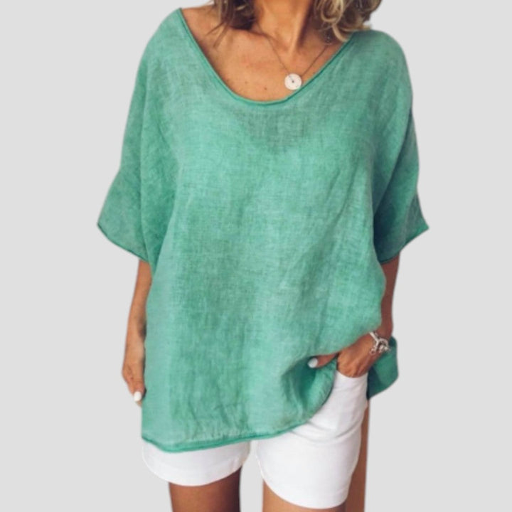 ANNA: COMFORTABLE AND FLOWY BLOUSE