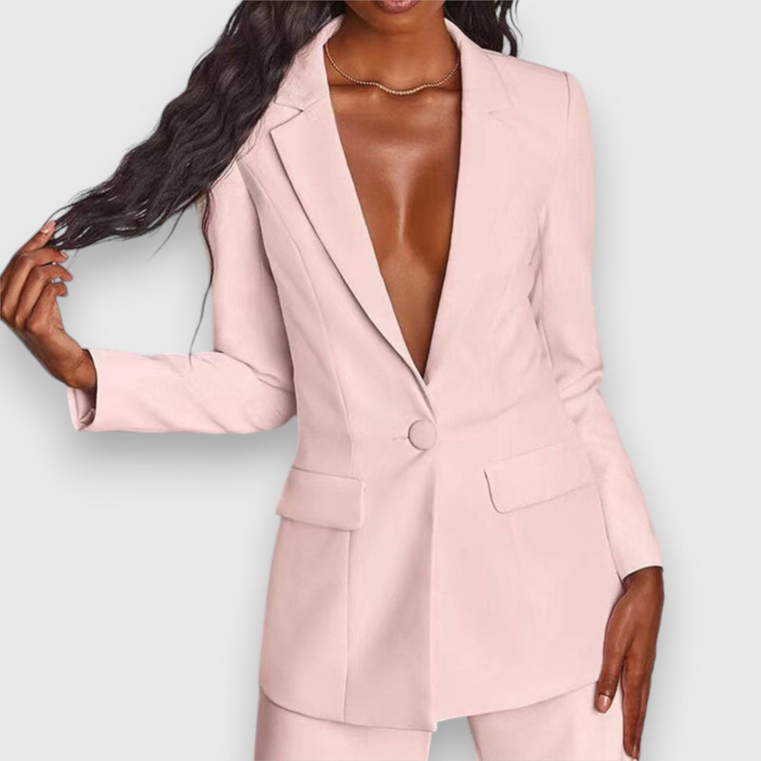 Set Blazer for Elegant Appearances