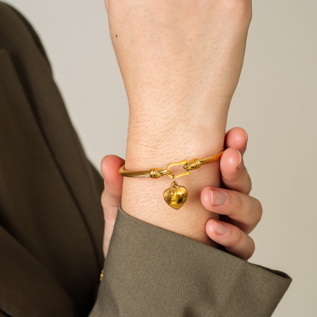 Gold Ring in Heart Shape