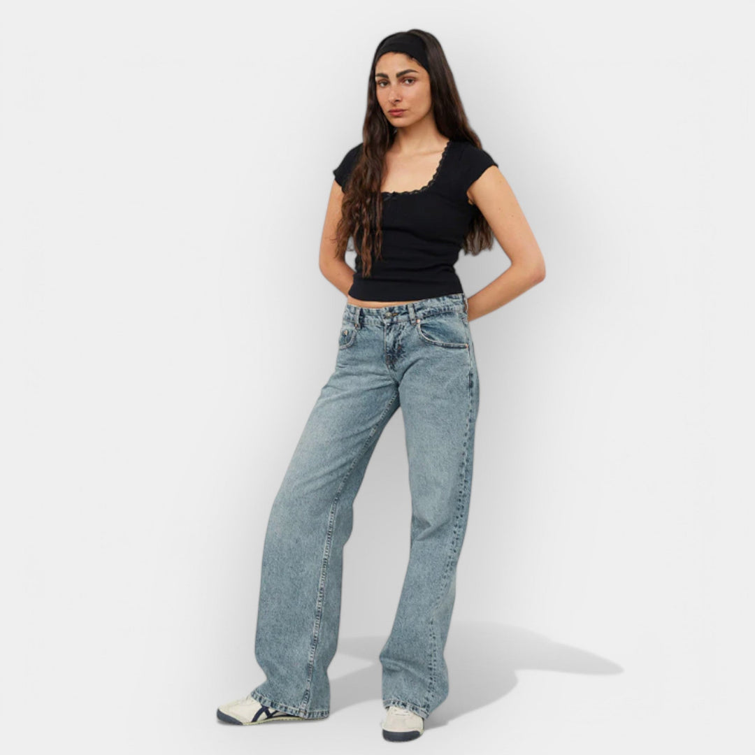 Low-Rise Jeans