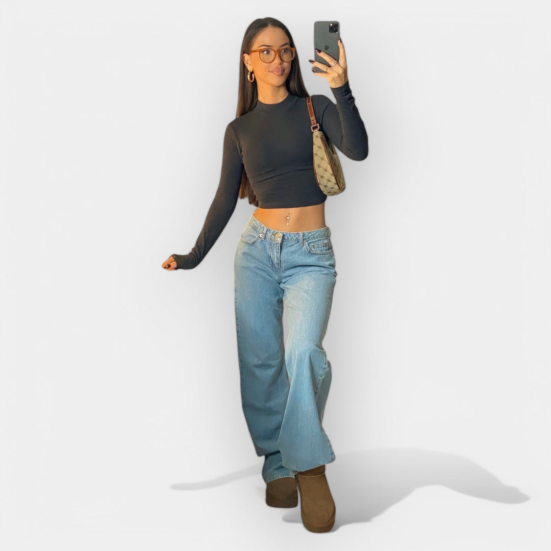 Low-Rise Jeans