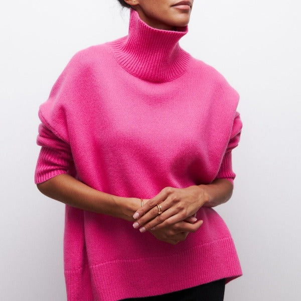 Katrielle - cozy pullover with high collar