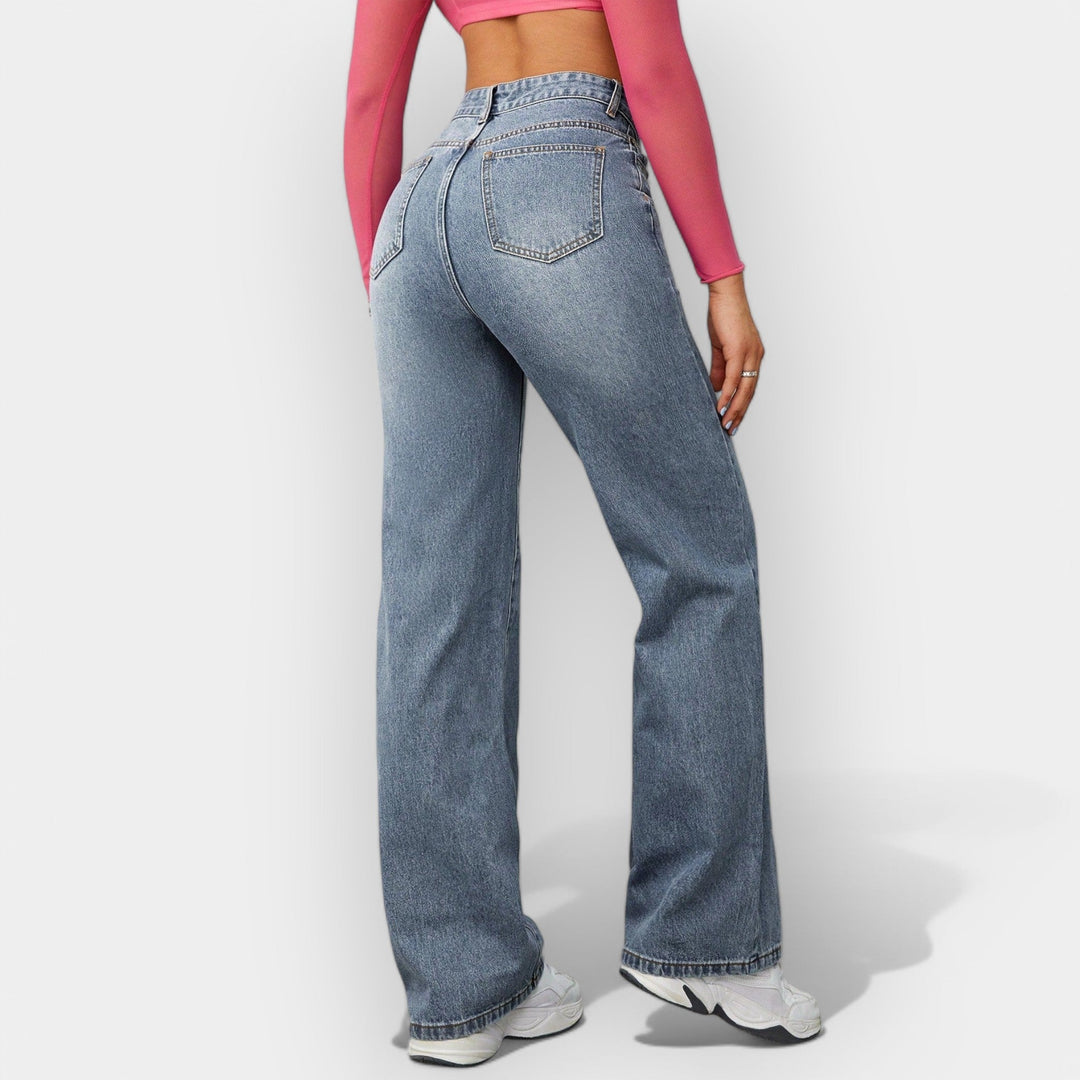 Straight Fit Jeans