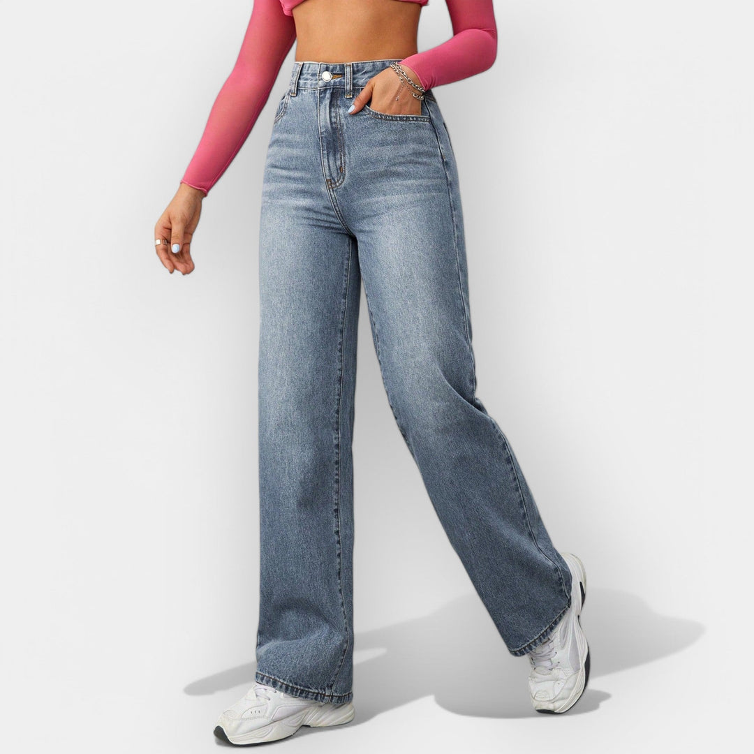 Straight Fit Jeans