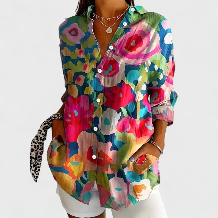 Annika - Colorful blouse with playful print